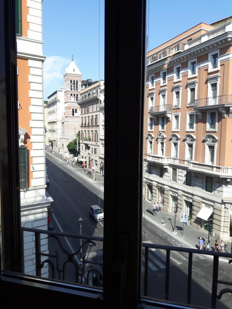 国立221豪华公寓 罗马 外观 照片